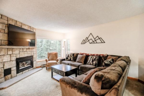 Powderhorn 202B Rapids Condo - Walk to Slopes and Town Breckenridge